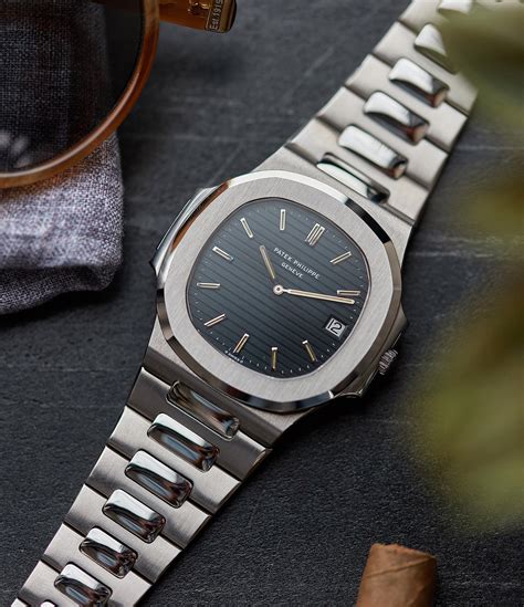 patek philippe nautilus 3700.